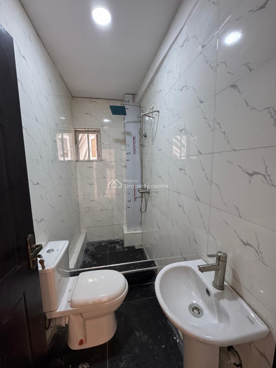 Brand New 2 Bedroom Maisonette, Lekki Phase 1, Lekki, Lagos, Flat / Apartment for Rent