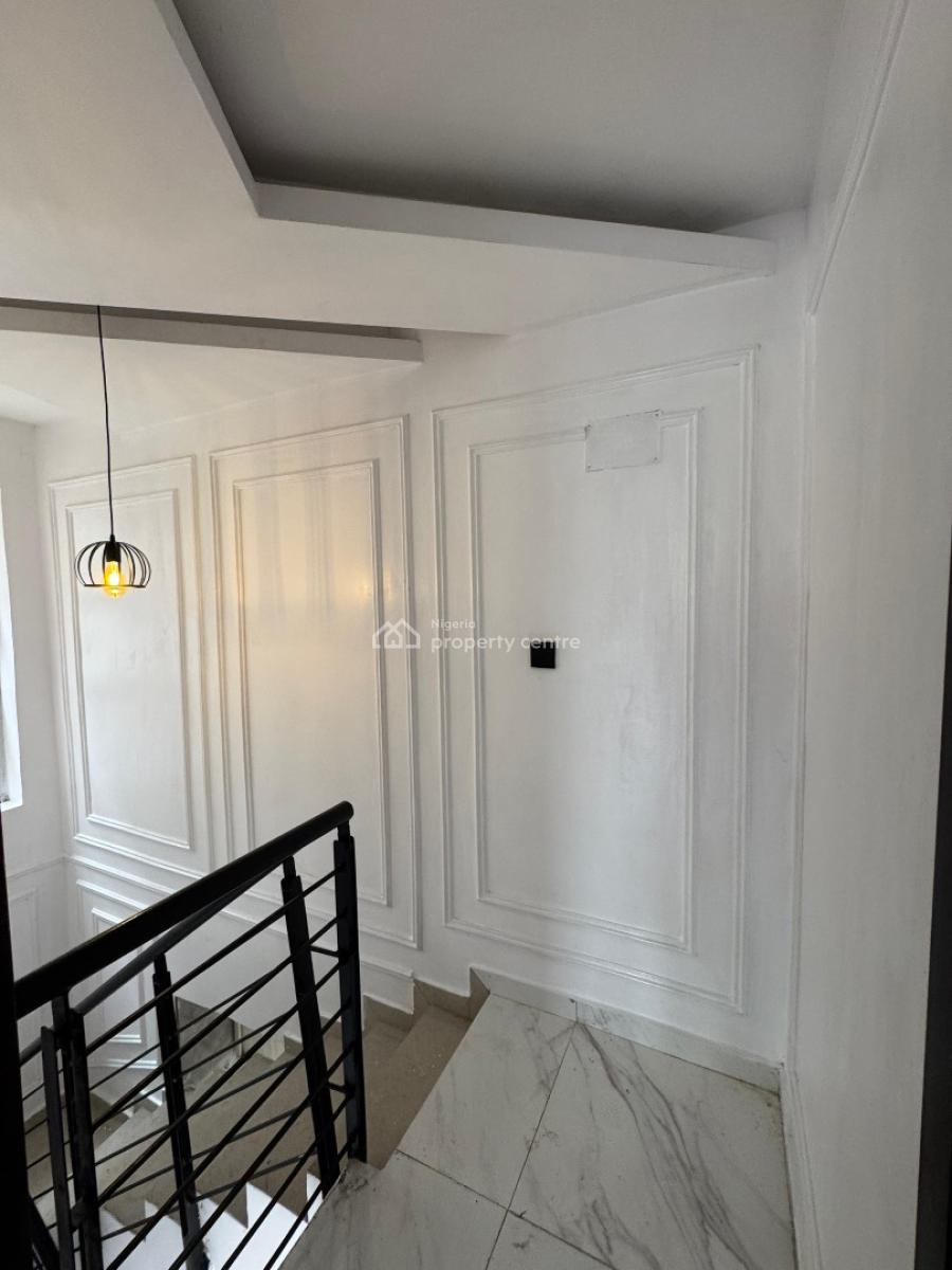Brand New 2 Bedroom Maisonette, Lekki Phase 1, Lekki, Lagos, Flat / Apartment for Rent