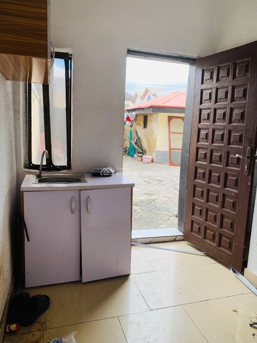Studio Self Contained Apartment, Lekki Phase 1, Lekki, Lagos, Self Contain (single Rooms) for Rent
