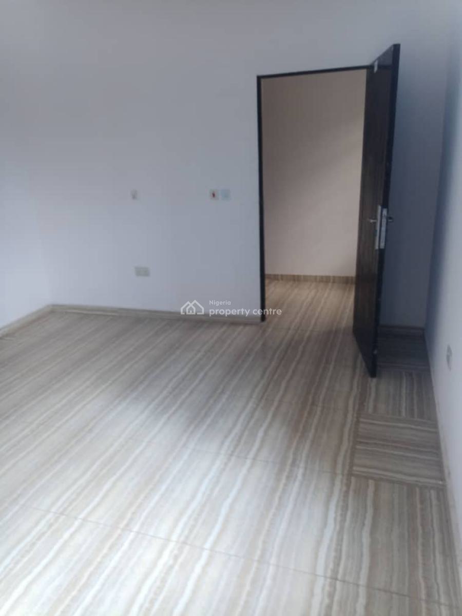 Newly Renovated 3 Bedroom Bungalow, Awoyaya, Ibeju Lekki, Lagos, Flat / Apartment for Rent