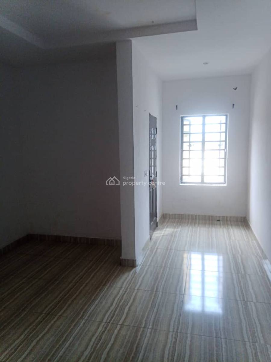Newly Renovated 3 Bedroom Bungalow, Awoyaya, Ibeju Lekki, Lagos, Flat / Apartment for Rent