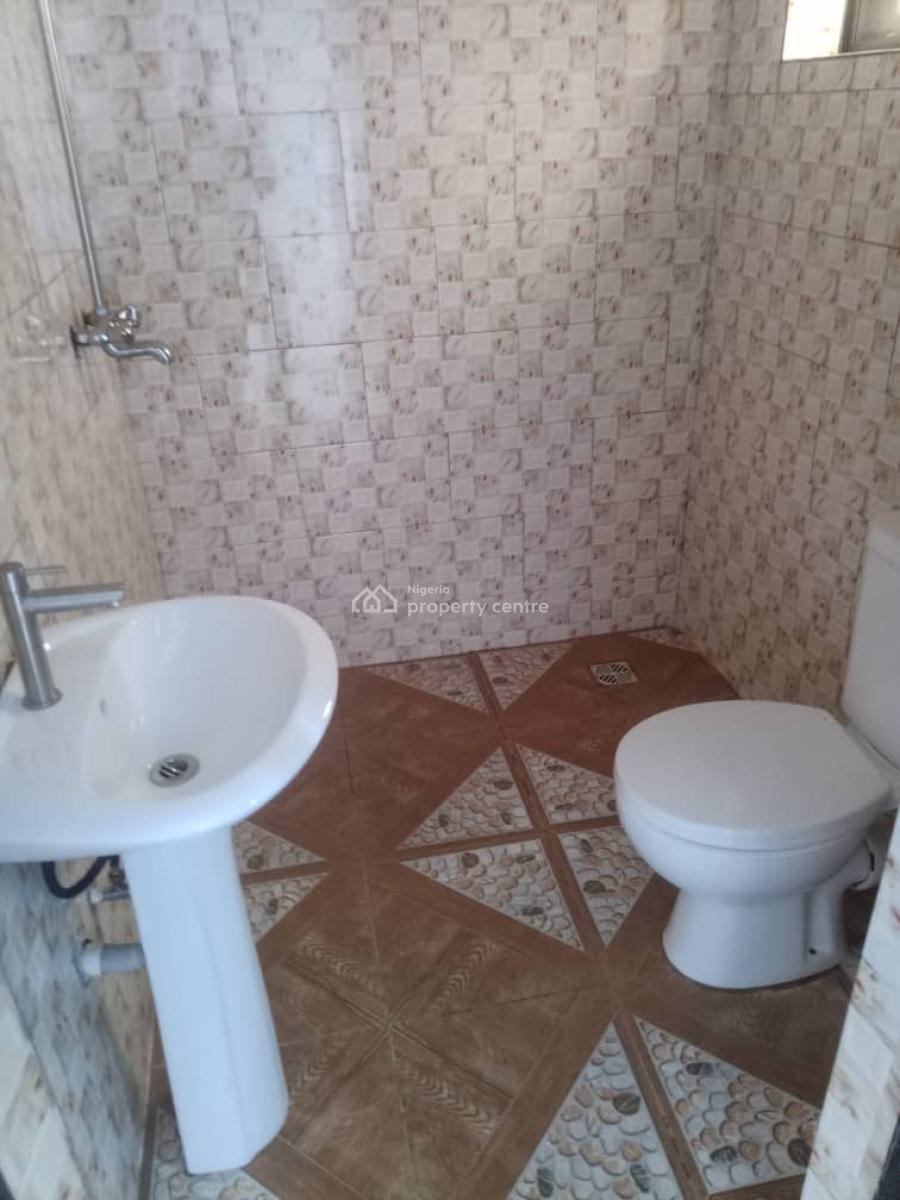 Newly Renovated 3 Bedroom Bungalow, Awoyaya, Ibeju Lekki, Lagos, Flat / Apartment for Rent