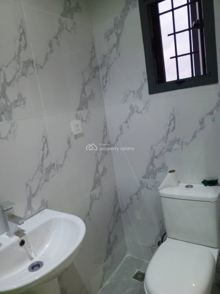 Room in a Shared Apartment, Abraham Adesanya, Ogombo, Ajah, Lagos, Self Contain (single Rooms) for Rent