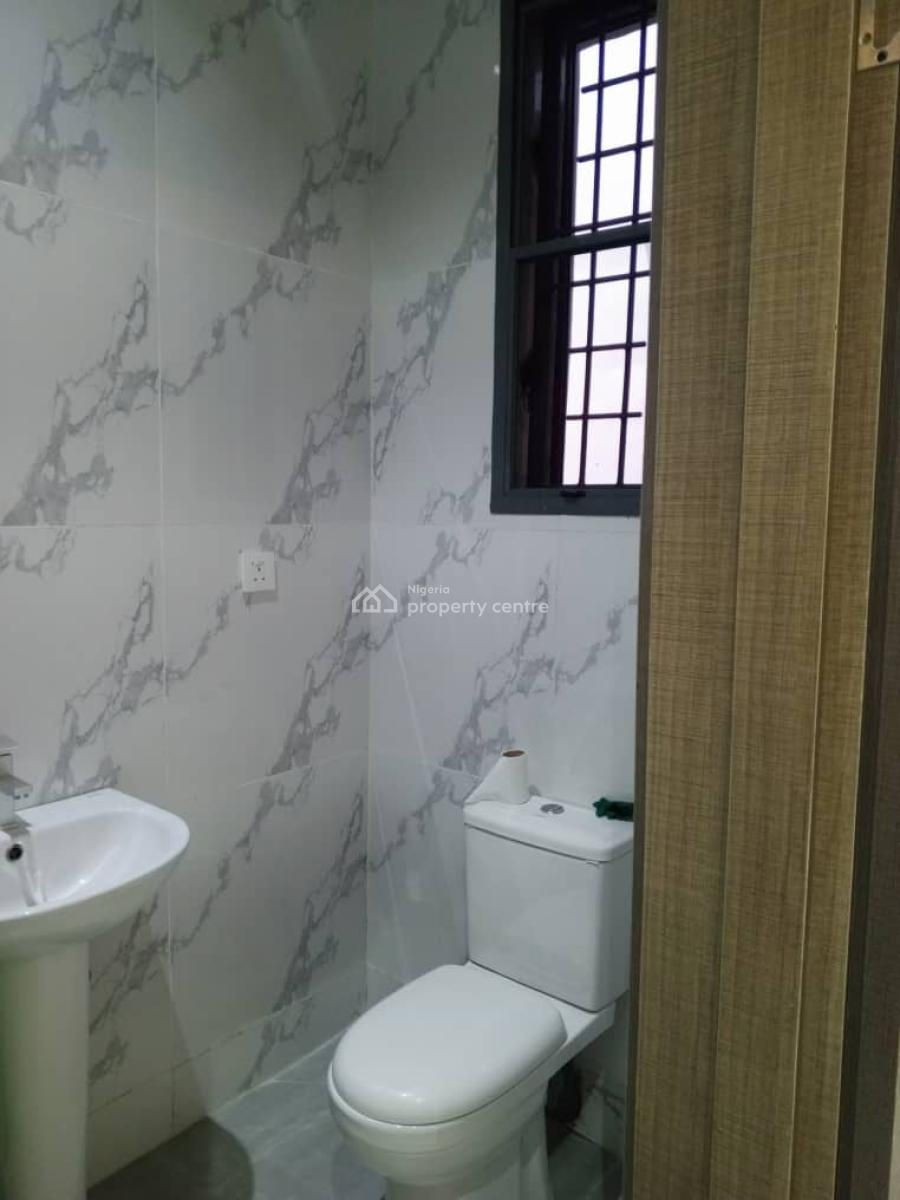 Room in a Shared Apartment, Abraham Adesanya, Ogombo, Ajah, Lagos, Self Contain (single Rooms) for Rent