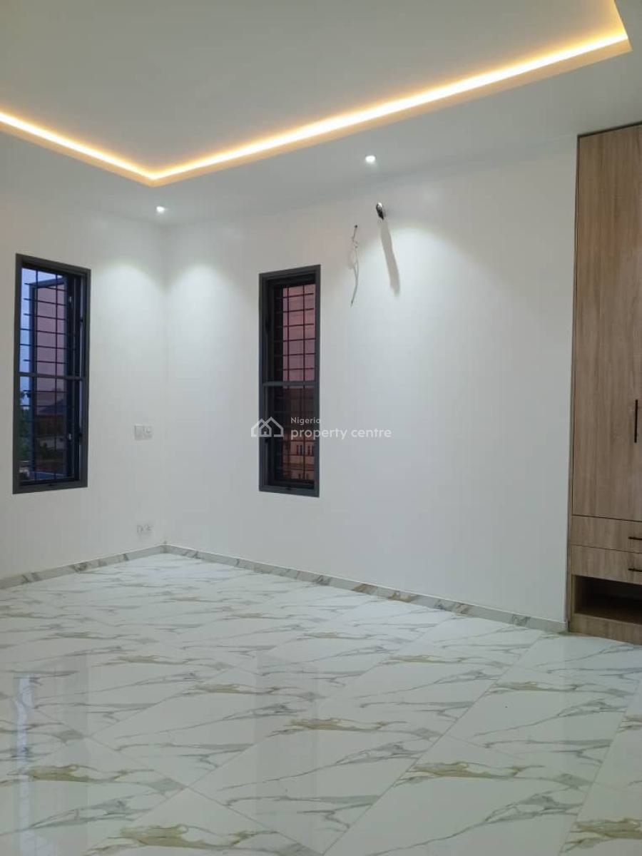 Room in a Shared Apartment, Abraham Adesanya, Ogombo, Ajah, Lagos, Self Contain (single Rooms) for Rent