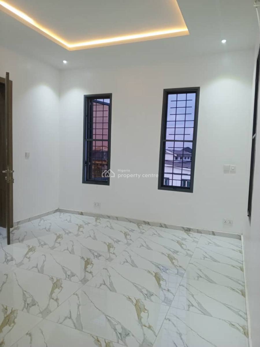 Room in a Shared Apartment, Abraham Adesanya, Ogombo, Ajah, Lagos, Self Contain (single Rooms) for Rent