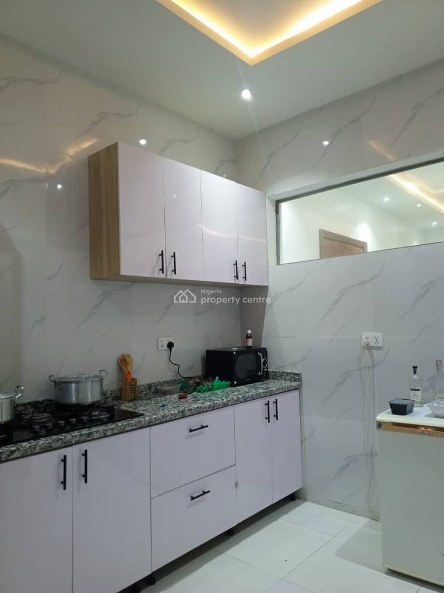 Room in a Shared Apartment, Abraham Adesanya, Ogombo, Ajah, Lagos, Self Contain (single Rooms) for Rent