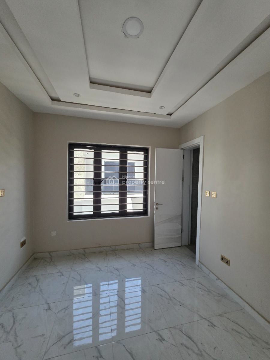 Affordable 2 Bedroom Apartment in a Strategic Location, Off Freedom Way, Lekki Phase 1, Lekki, Lagos, Flat / Apartment for Sale
