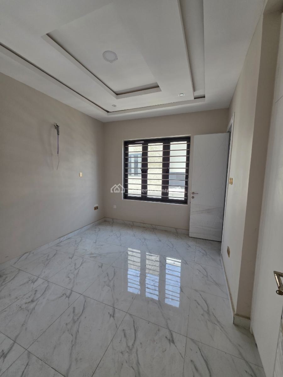 Affordable 2 Bedroom Apartment in a Strategic Location, Off Freedom Way, Lekki Phase 1, Lekki, Lagos, Flat / Apartment for Sale
