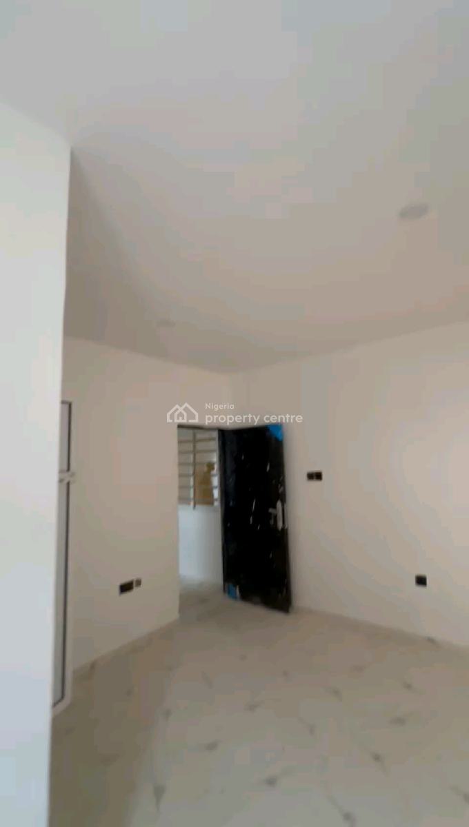 a Partially Furnished and Standard Miniflat, Upstairs with 2t2b, Off Pedro Road, Shomolu, Lagos, Mini Flat (room and Parlour) for Rent
