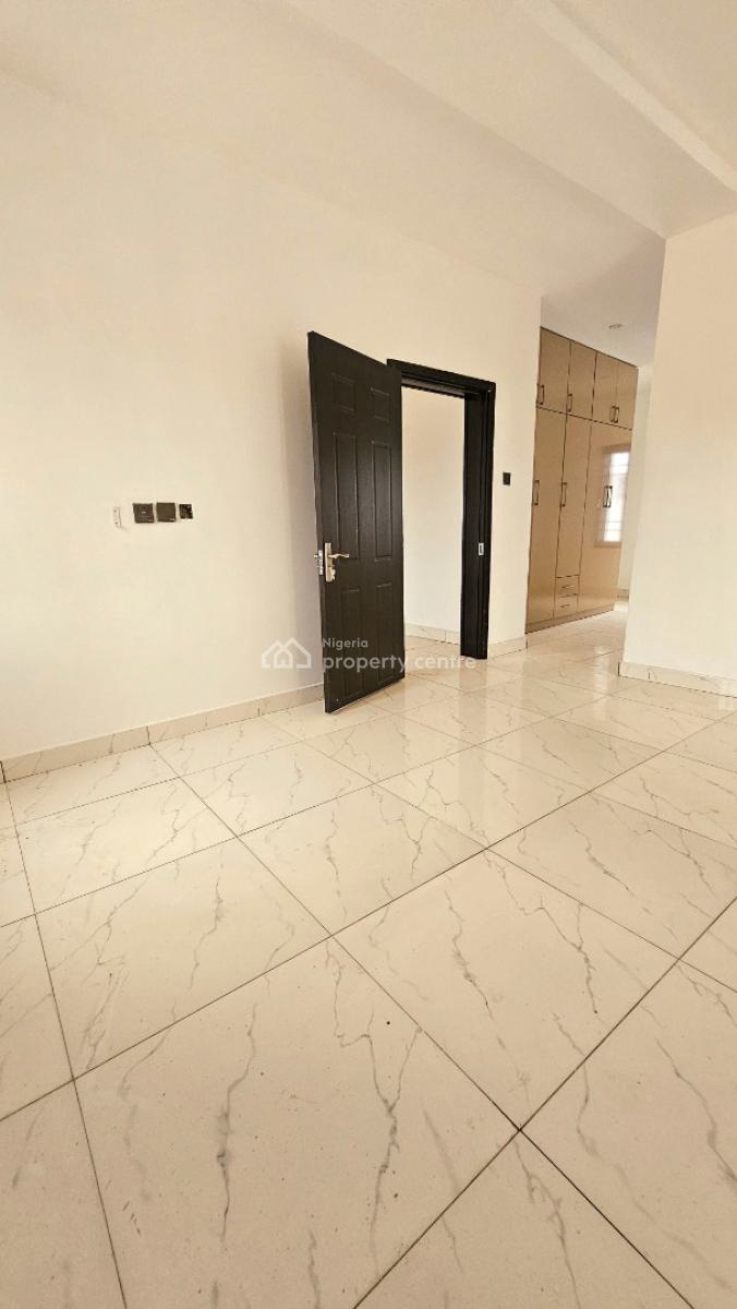 5 Bedroom Detached Duplex with a Room Bq (cornerpiece), Land Mark Customs Estate, Jahi, Abuja, Terraced Duplex for Sale