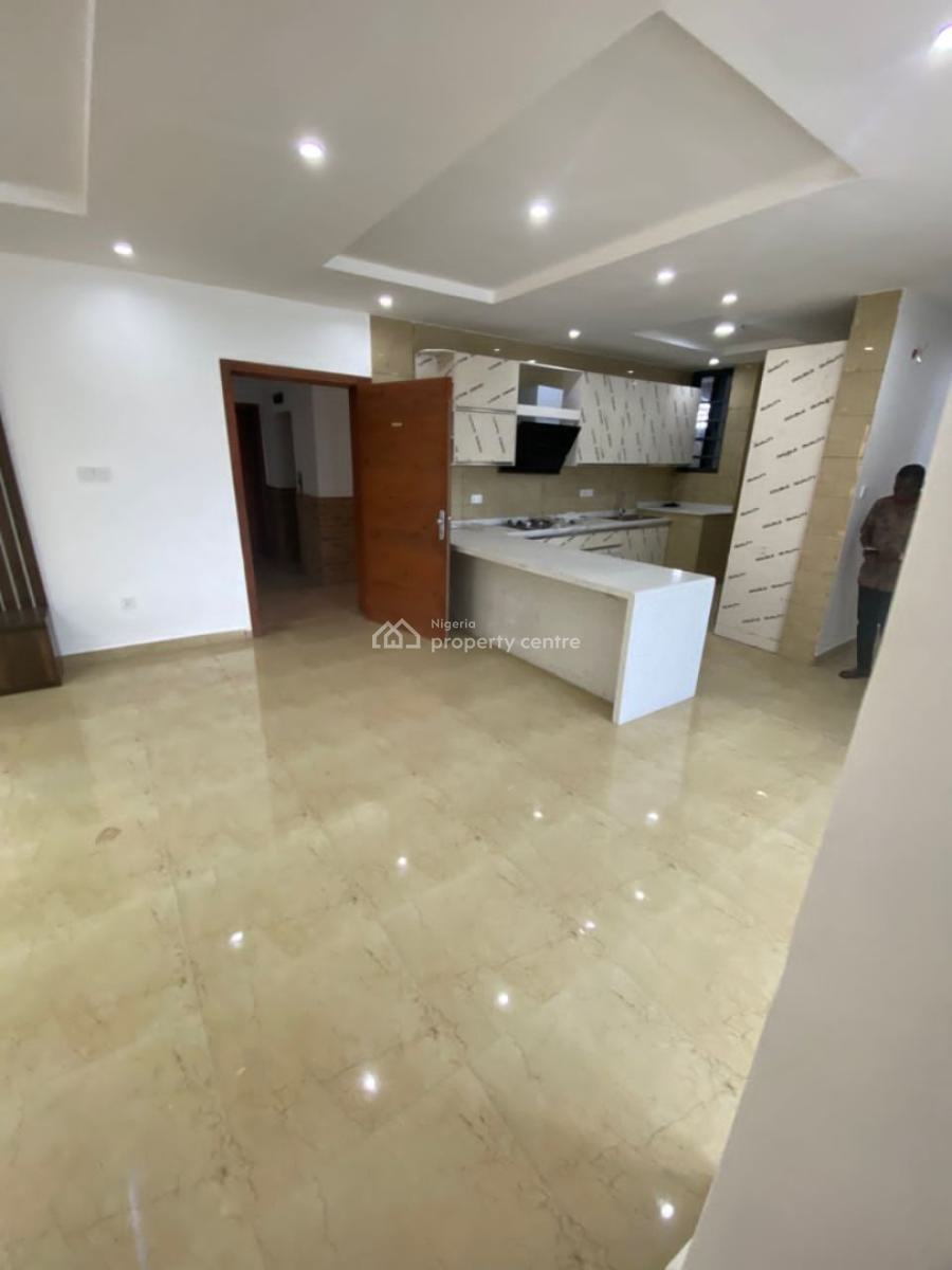 Newly Built Spacious 2 Bedroom Apartment, Off Freedom Way Lekki Phase 1, Lekki, Lagos, Flat / Apartment for Rent