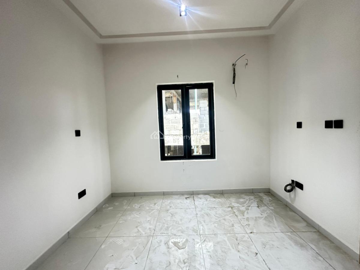 Newly Built Spacious 2 Bedroom Apartment, Off Freedom Way Lekki Phase 1, Lekki, Lagos, Flat / Apartment for Rent