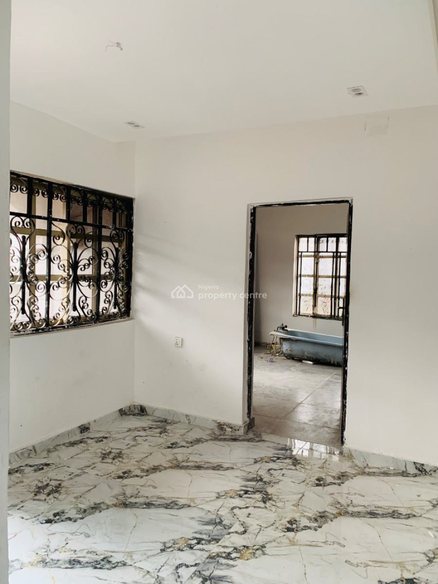 Mini Flat Room and Palour Apartment, Lekki Phase 1, Lekki, Lagos, Mini Flat (room and Parlour) for Rent