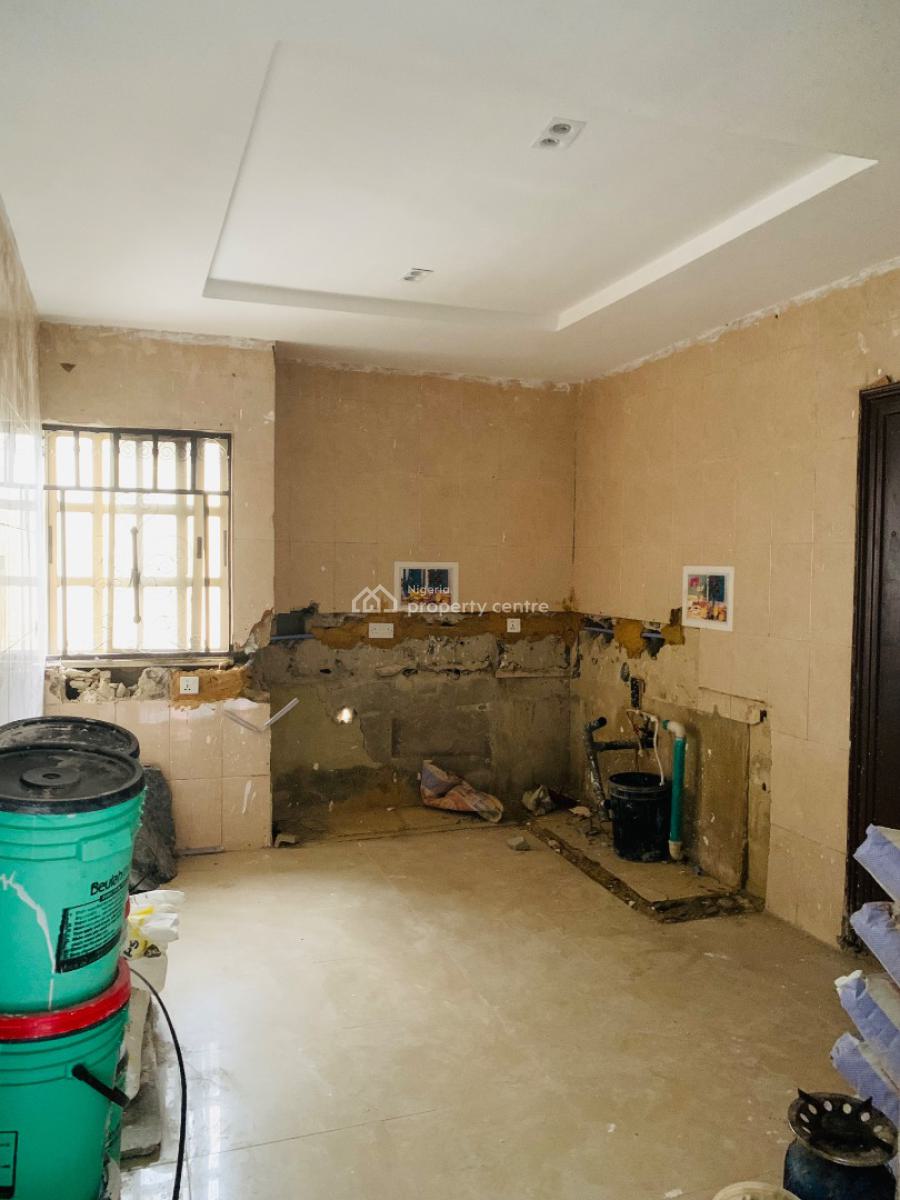 Mini Flat Room and Palour Apartment, Lekki Phase 1, Lekki, Lagos, Mini Flat (room and Parlour) for Rent