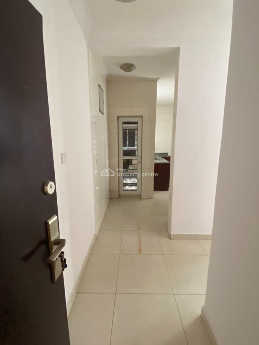 Fully Serviced 3bedroom Apartment in a Serene Estate, Milverton Estate, Osapa, Lekki, Lagos, Osapa, Lekki, Lagos, Flat / Apartment for Rent