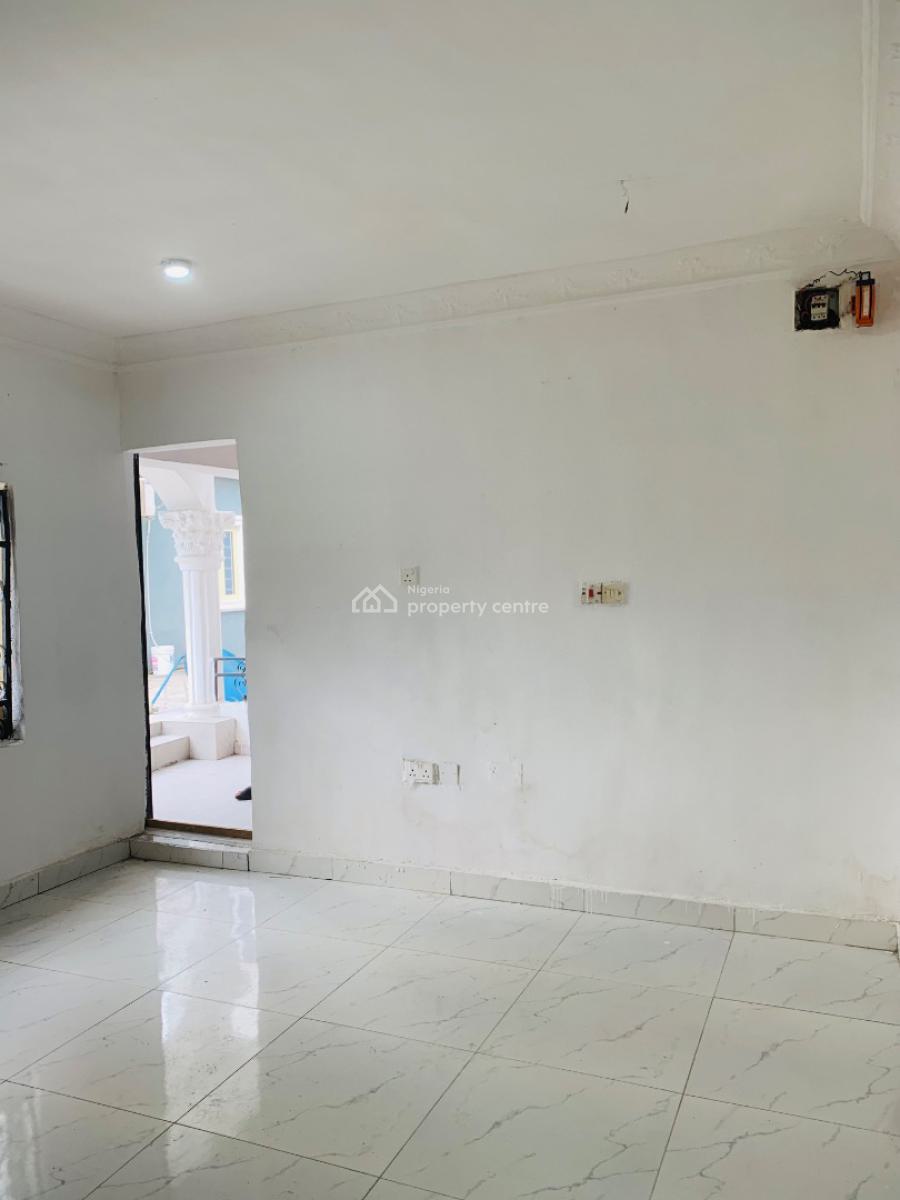 Self Contained Single Room, Lekki Phase 1, Lekki, Lagos, Self Contain (single Rooms) for Rent