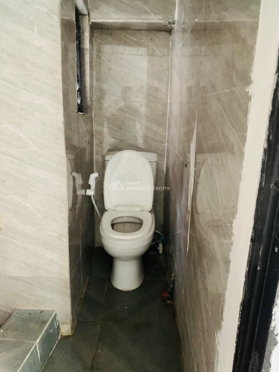Self Contained Single Room, Lekki Phase 1, Lekki, Lagos, Self Contain (single Rooms) for Rent