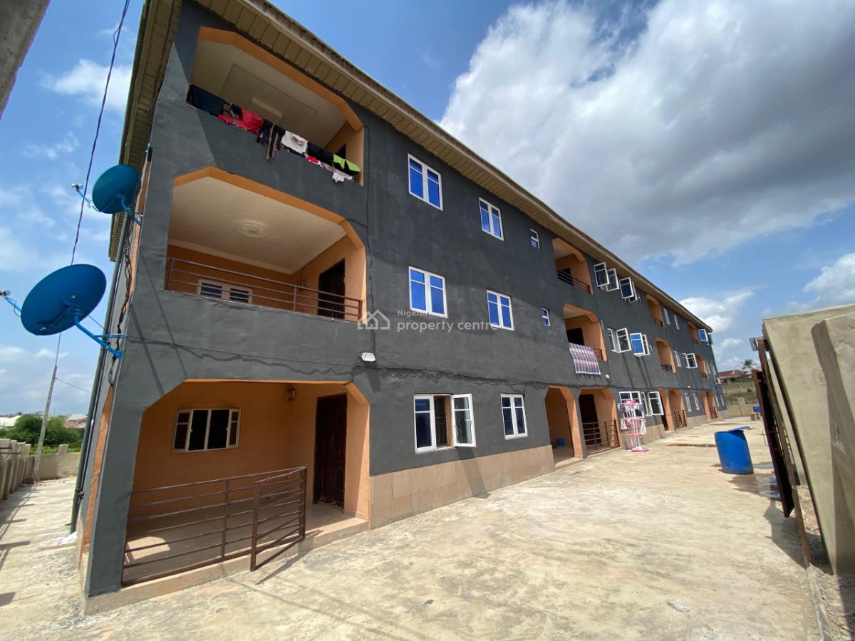 Very Big 2 Bedroom Apartment, Apapa Housing Estate Federal Government Estate Apapa, Moniya, Ibadan, Oyo, Terraced Bungalow for Rent