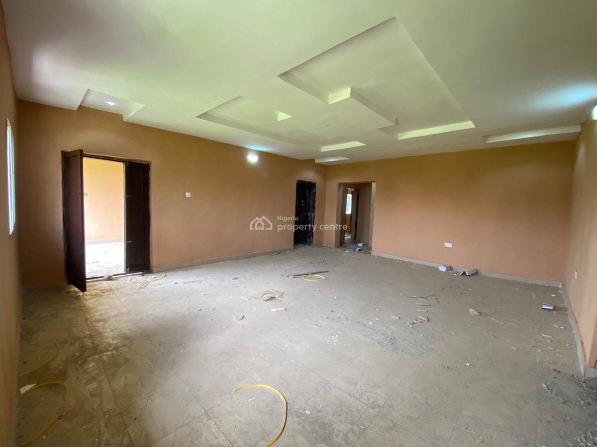 Very Big 2 Bedroom Apartment, Apapa Housing Estate Federal Government Estate Apapa, Moniya, Ibadan, Oyo, Terraced Bungalow for Rent