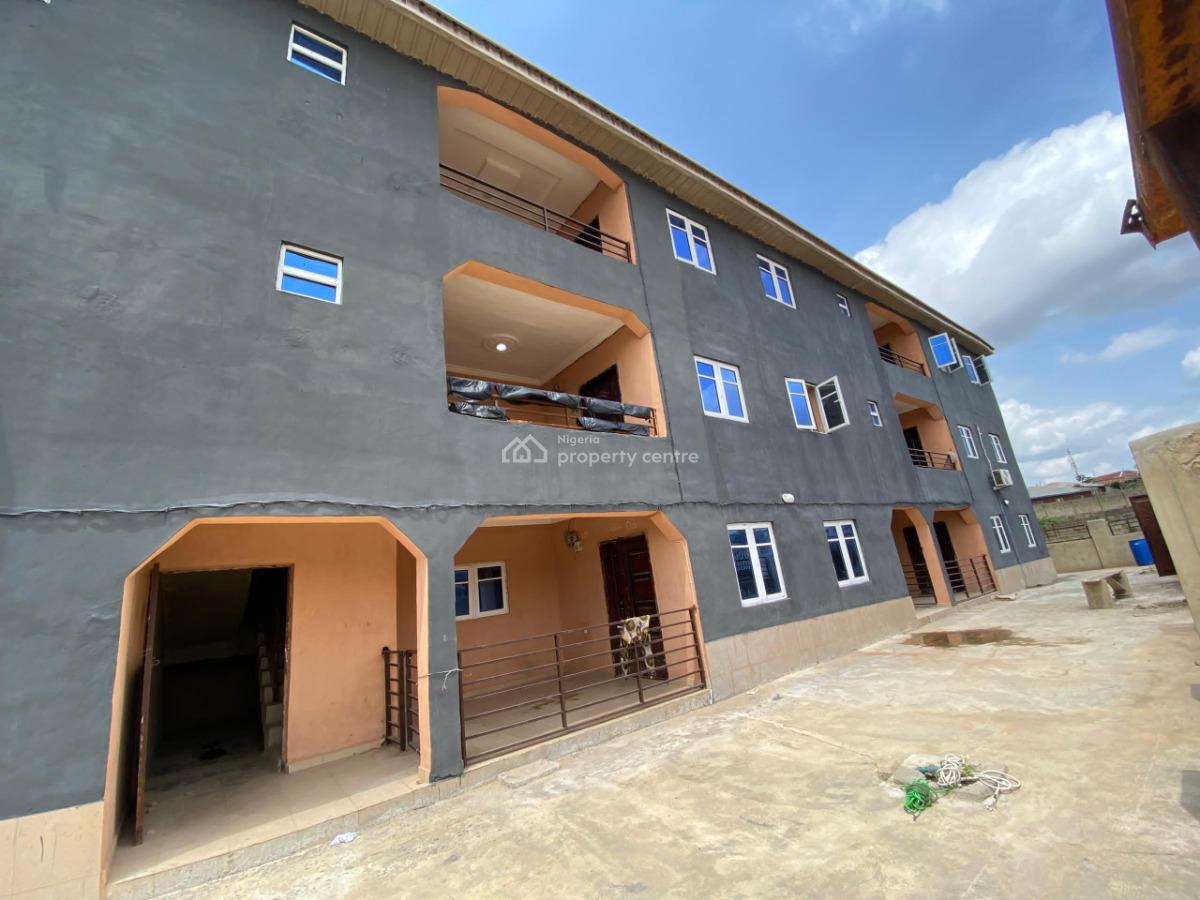 Very Big 2 Bedroom Apartment, Apapa Housing Estate Federal Government Estate Apapa, Moniya, Ibadan, Oyo, Terraced Bungalow for Rent