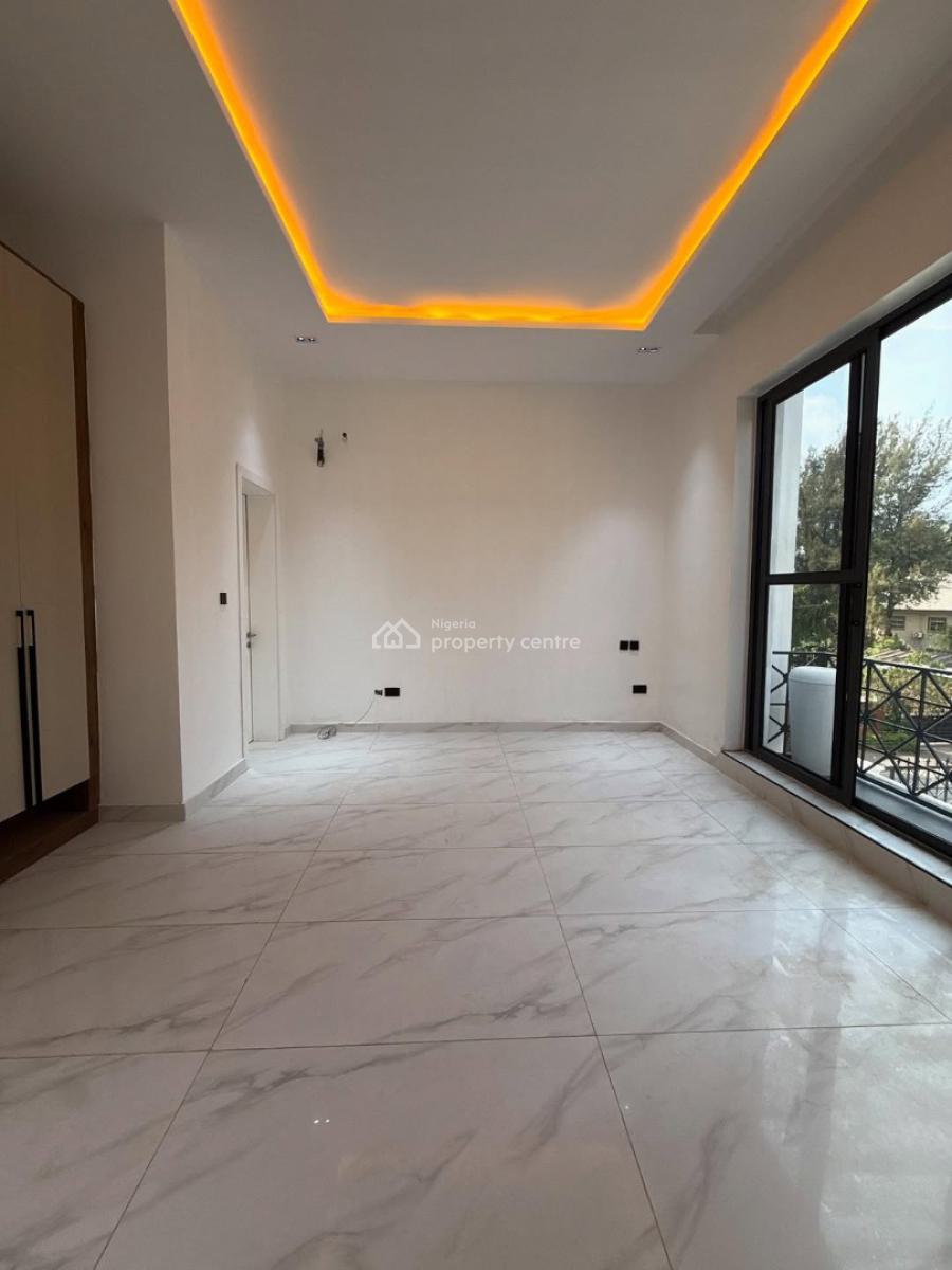 7 Bedroom Duplex with Pool, Elevators & 2rooms Bq, Asokoro District, Abuja, Detached Duplex for Sale