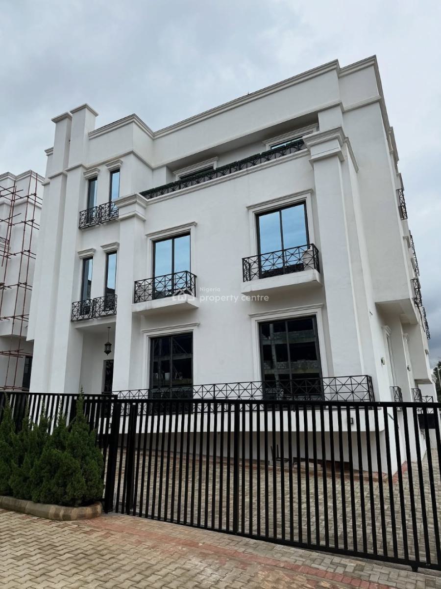 7 Bedrooms Duplex with Pool, Elevators & 2 Rooms Bq, Asokoro District, Abuja, Detached Duplex for Sale