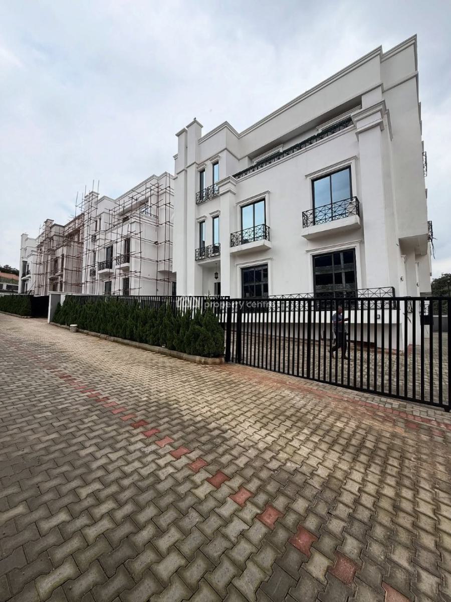 7 Bedrooms Duplex with Pool, Elevators & 2 Rooms Bq, Asokoro District, Abuja, Detached Duplex for Sale