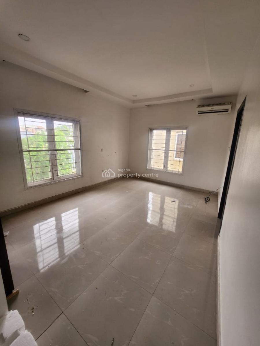 Luxury 3 Bedroom Flat with a Room Bq, Victoria Island., Oniru, Victoria Island (vi), Lagos, Flat / Apartment for Rent