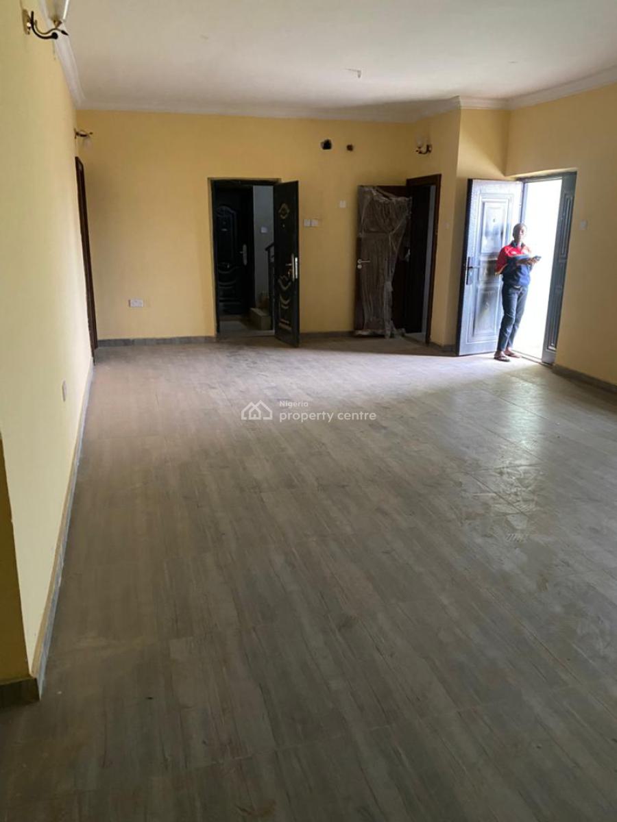 Luxury 3 Bedroom Apartment with Excellent Facilities, Along Command Road, Beside Diamond Estate and Opposite Baracks., Ipaja, Lagos, Flat / Apartment for Rent
