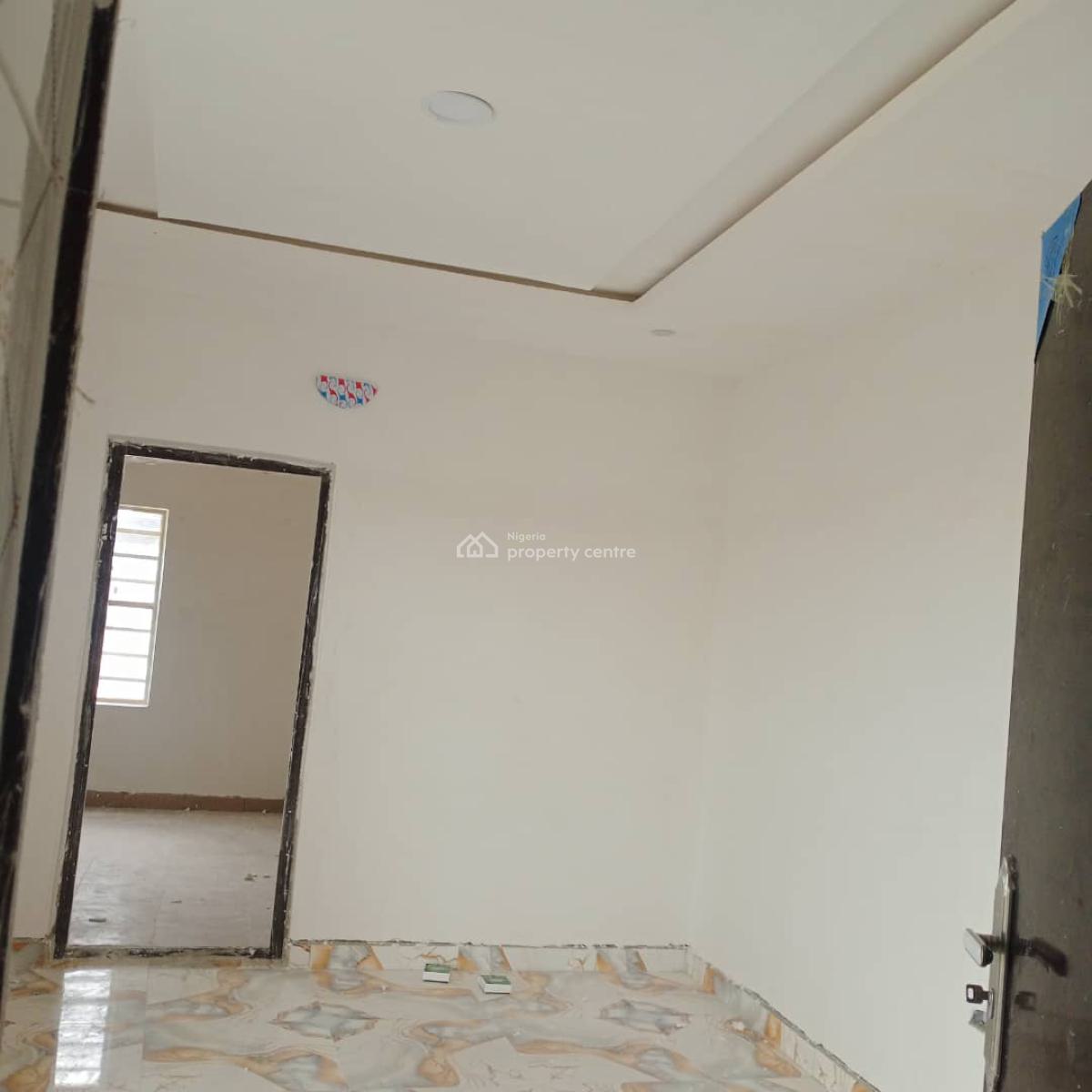 Massively New Mini Flat Upstairs, Igando Oloja Ibeju-lekki Lagos State, Onosa, Ibeju Lekki, Lagos, Mini Flat (room and Parlour) for Rent