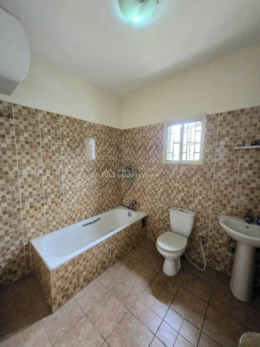Very Spacious 4 Bedrooms Detached Duplex, Lekki Phase 1, Lekki, Lagos, Detached Duplex for Rent