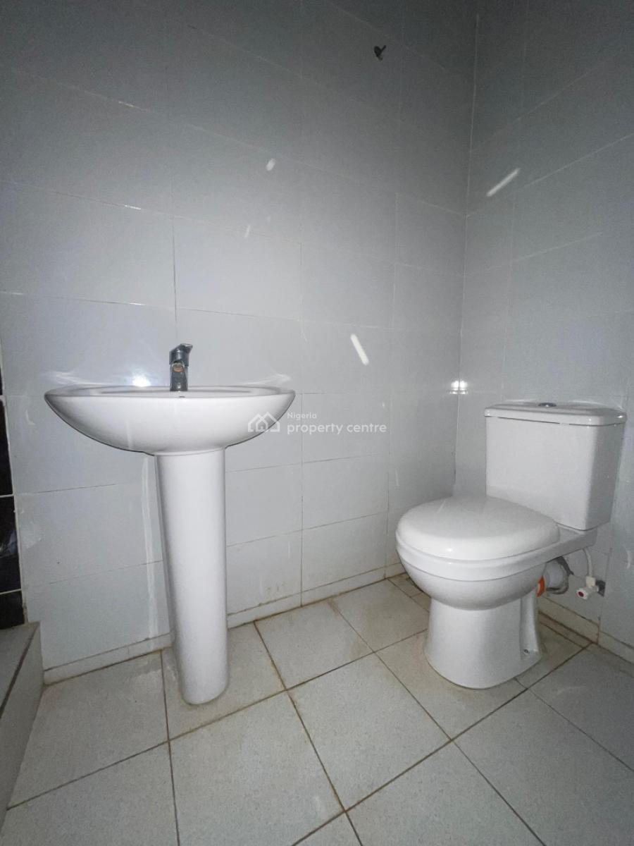 Luxurious 4 Bedroom Terrace Duplex with a Pool in a Secured Environ, Orchid, Lekki, Lagos, House for Sale