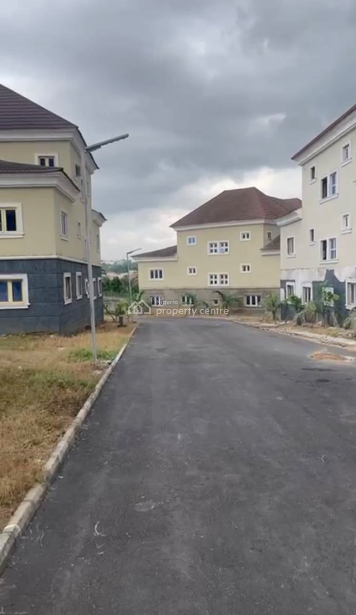 a Gigantic Estate Available, Karumo, Diplomatic Zones, Abuja, Terraced Duplex for Sale