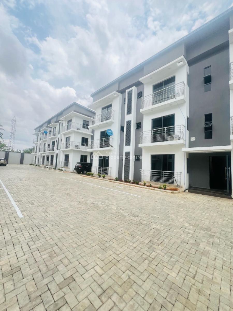 Breathtaking 3 Bedroom Apartment Plus Bq, Maryland, Lagos, Flat / Apartment for Sale