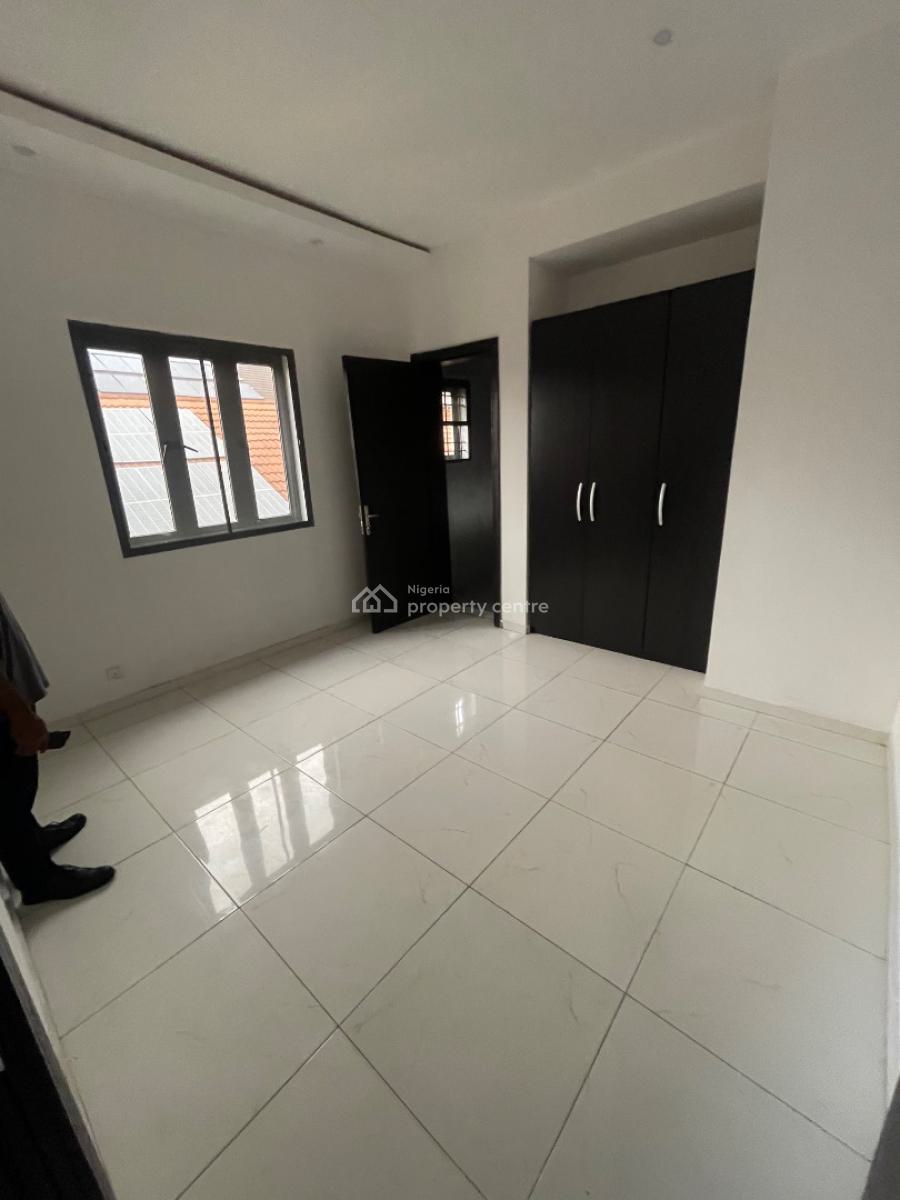 2 Bedroom, Right Hand Side, Lekki Phase 1, Lekki, Lagos, Flat / Apartment for Rent