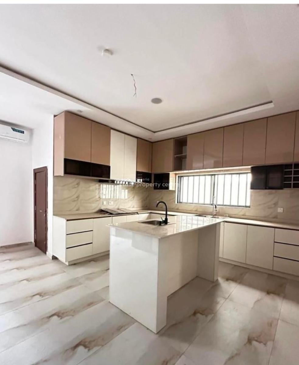 Luxury 5-bedroom Semi-detached Duplex with Bq, Lekki Phase 1, Lekki, Lagos, Semi-detached Duplex for Sale
