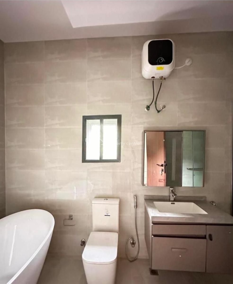 Luxury 5-bedroom Semi-detached Duplex with Bq, Lekki Phase 1, Lekki, Lagos, Semi-detached Duplex for Sale