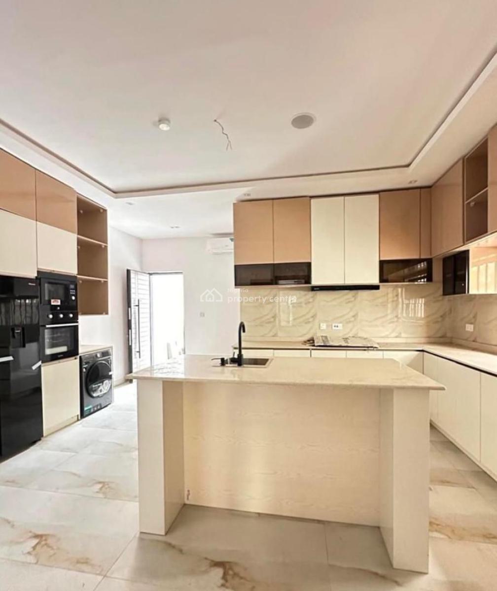 Luxury 5-bedroom Semi-detached Duplex with Bq, Lekki Phase 1, Lekki, Lagos, Semi-detached Duplex for Sale