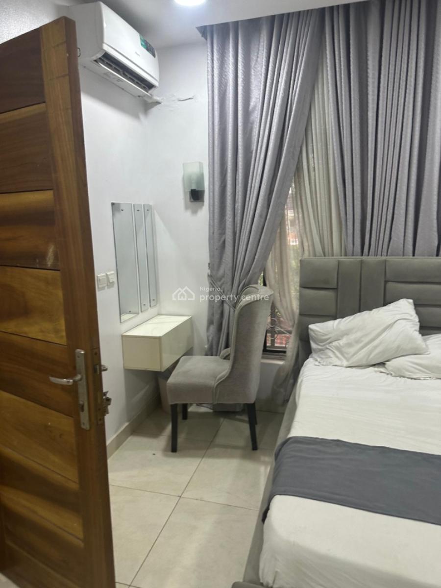 a Contemporary 1 Bedroom Apartment, U3 Highly Secured Estate, Lekki Phase 1, Lekki, Lagos, Mini Flat (room and Parlour) for Rent