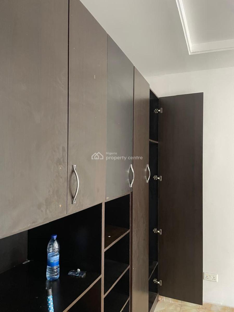 Big Master Bedroom in a Shared Apartment, Ajah, Lagos, Flat / Apartment for Rent