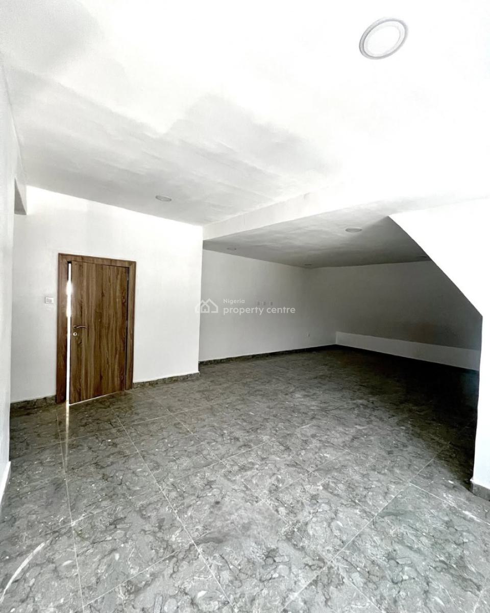 5 Bedroom Detached Duplex with a Room Bq, Guzape District, Abuja, Detached Duplex for Sale