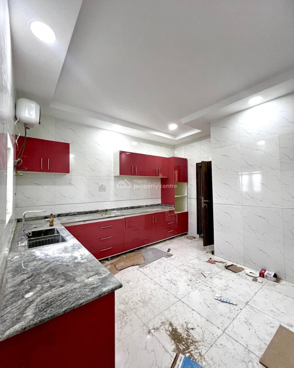 5 Bedroom Detached Duplex with a Room Bq, Guzape District, Abuja, Detached Duplex for Sale