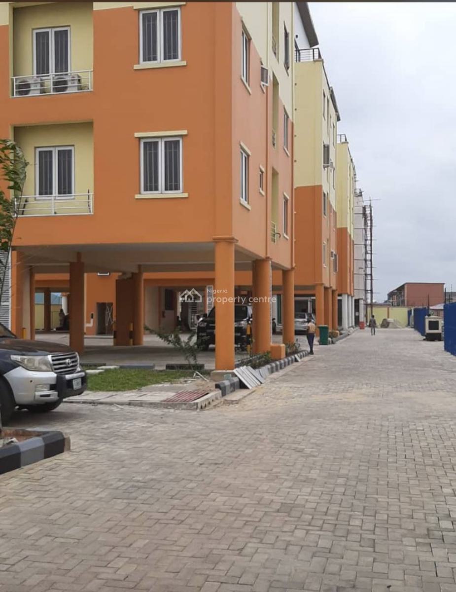 3bed Room Flat at Alagomeji, Alcove Estate, Alagomeji-yaba, Alagomeji, Yaba, Lagos, Flat / Apartment for Sale