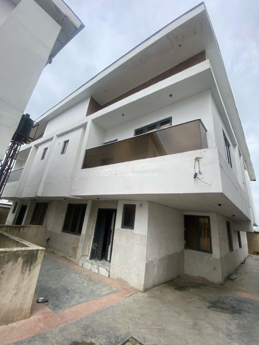 Luxurious 4-bedroom Semi-detached Duplex with Bq, Ologolo, Lekki, Lagos, Semi-detached Duplex for Sale