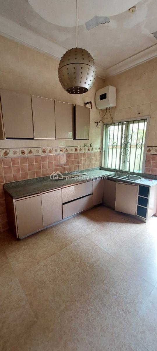 Spacious 5 Bedroom Detached Duplex with 1bq, Orchid Estate, Lekki, Lagos, Detached Duplex for Rent