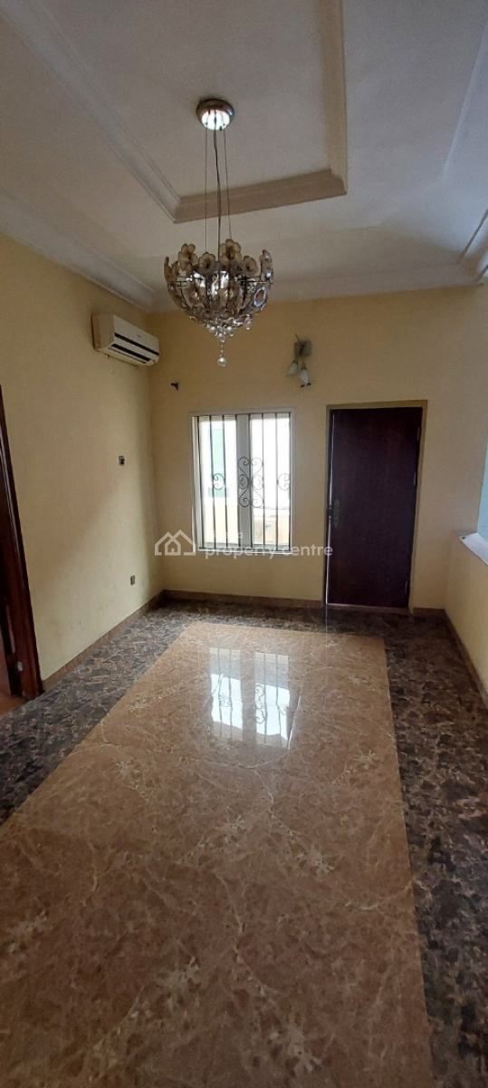 Spacious 5 Bedroom Detached Duplex with 1bq, Orchid Estate, Lekki, Lagos, Detached Duplex for Rent