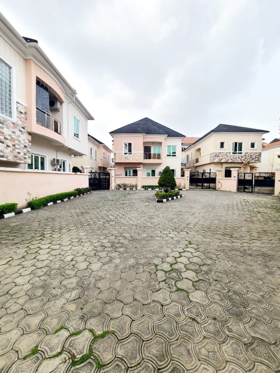 Spacious 5 Bedroom Detached Duplex with 1bq, Orchid Estate, Lekki, Lagos, Detached Duplex for Rent
