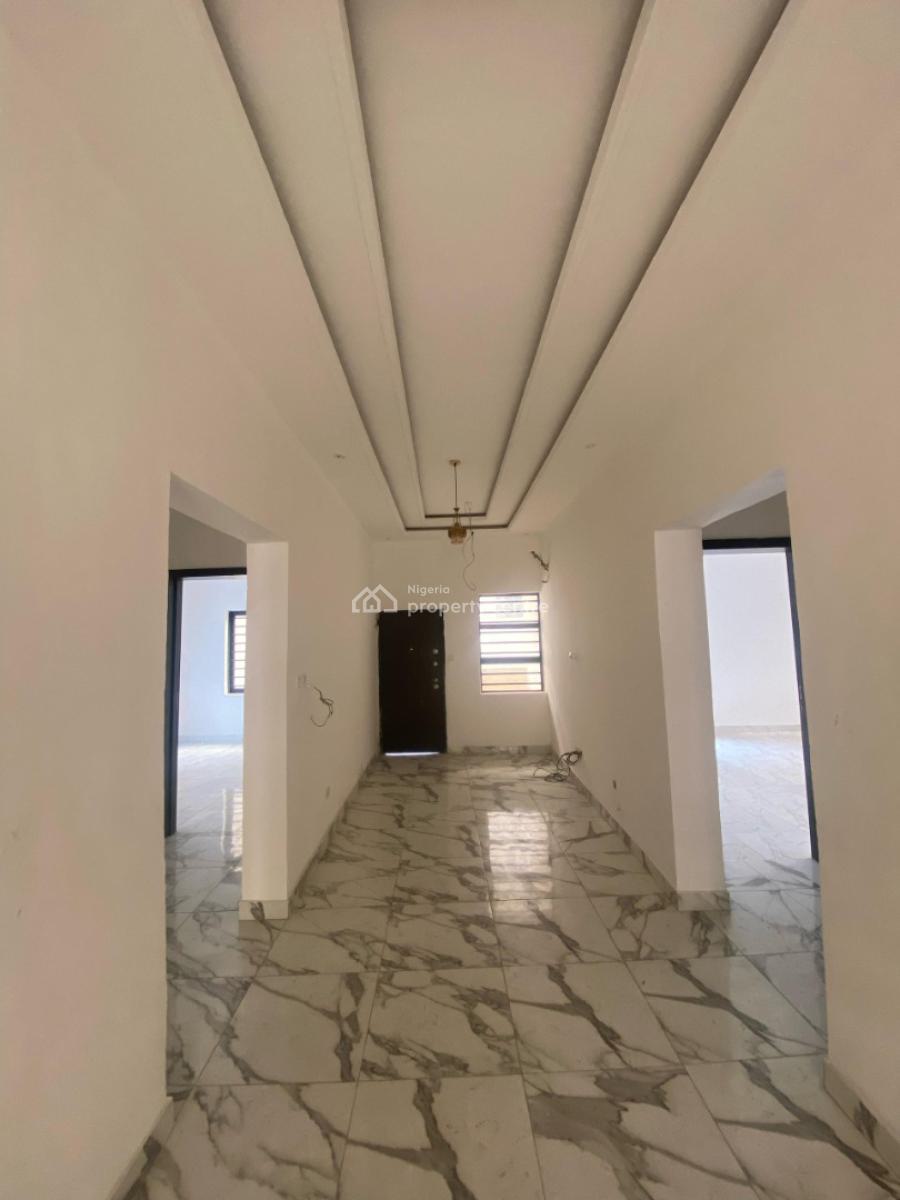 Elegant 5-bedroom Fully Detached Duplex with Bq, Ologolo, Lekki, Lagos, Detached Duplex for Rent
