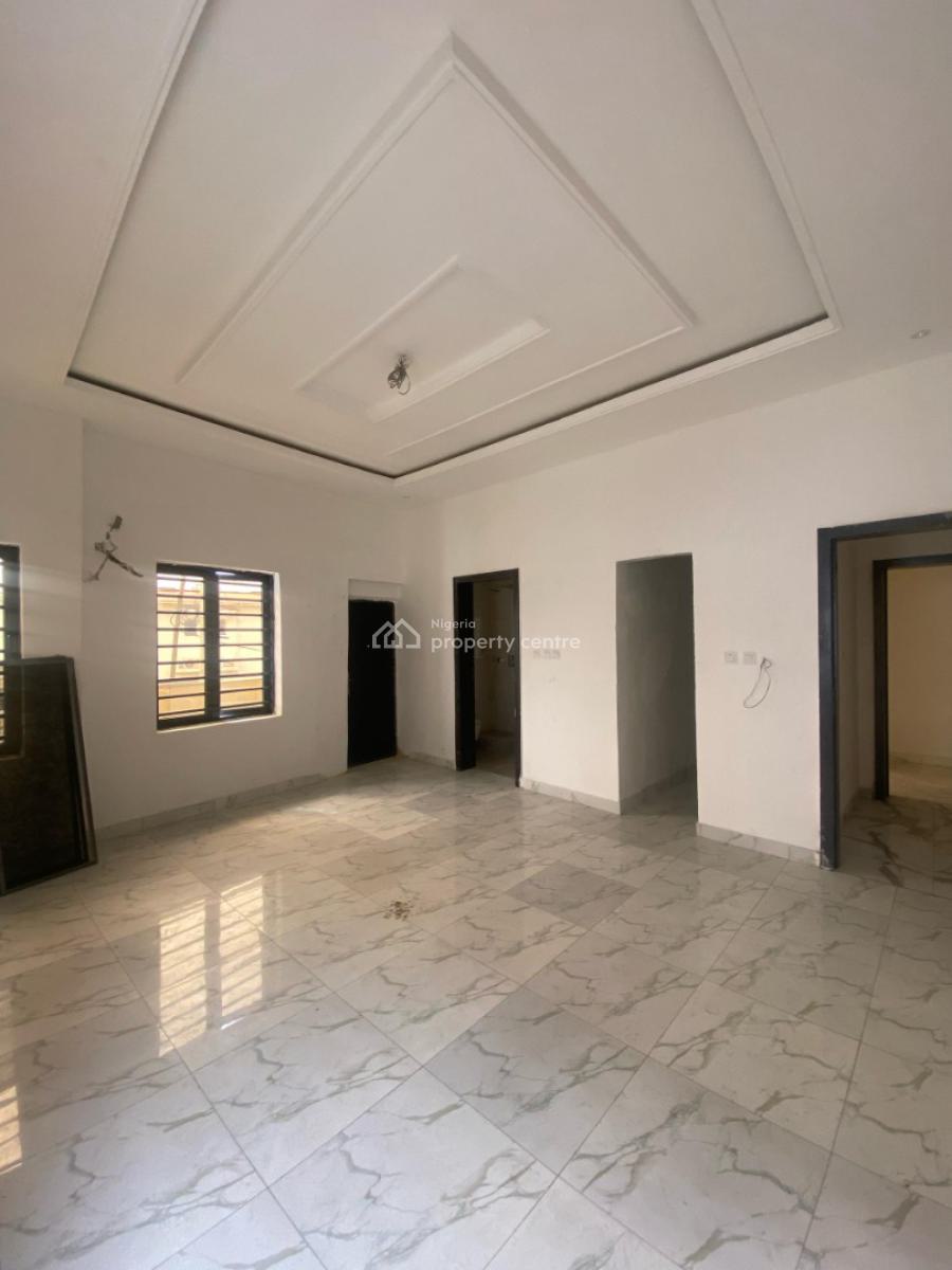 Elegant 5-bedroom Fully Detached Duplex with Bq, Ologolo, Lekki, Lagos, Detached Duplex for Rent